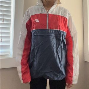 nike windbreaker